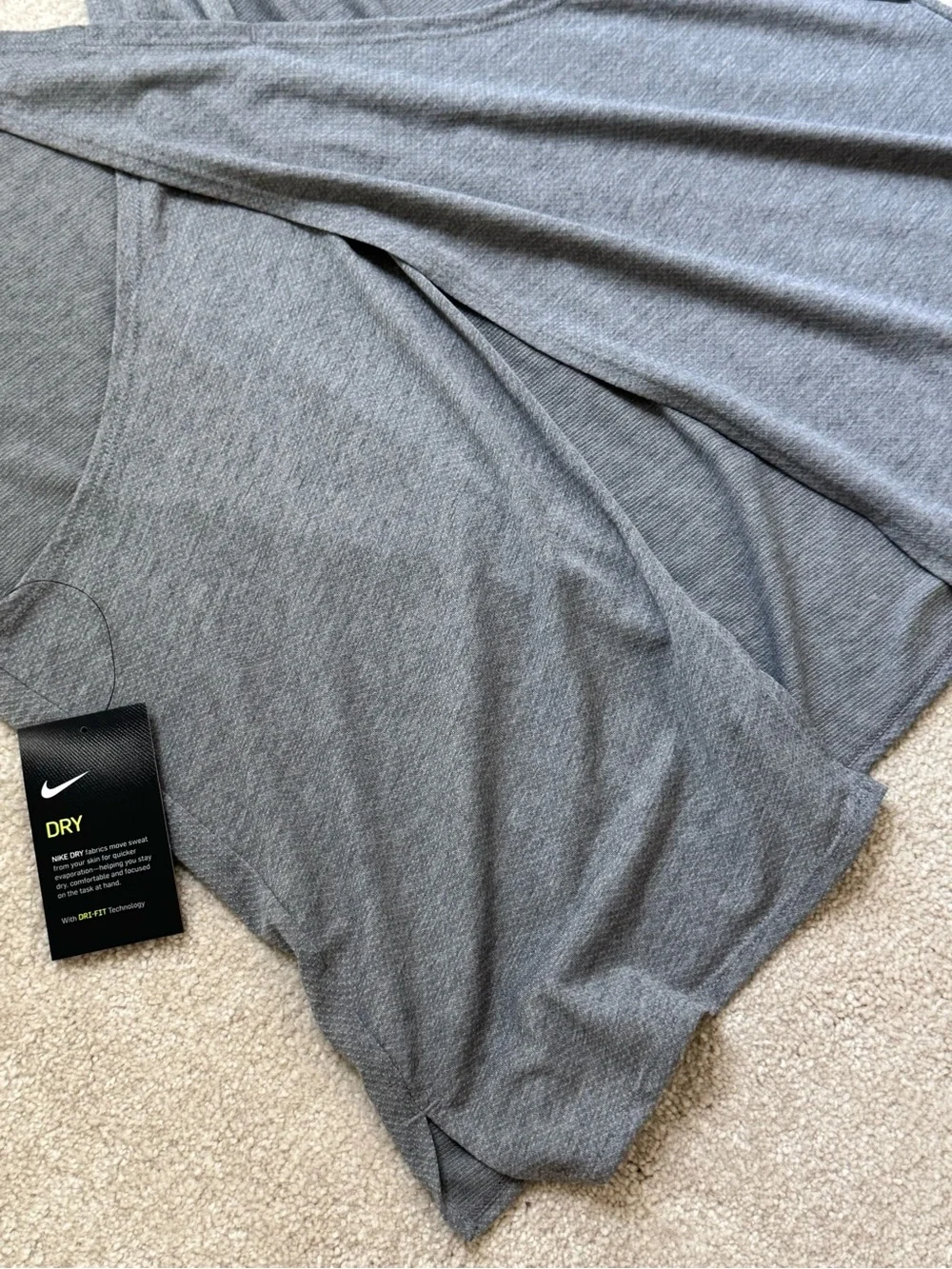 Nike Dri-FIT Open Back Running Tank Top Gray Breathable Racerback Women's XL NWT